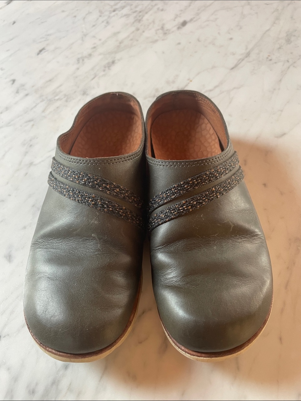 Chaco Castle Rock Women's Olive Green Leather Slip-On Loafers Sz 7.5